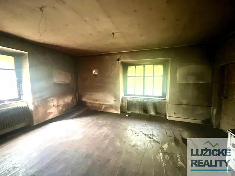 Prodej chalupy 420 m², pozemek 935 m², Dolní Podluží – náhled fotky 2