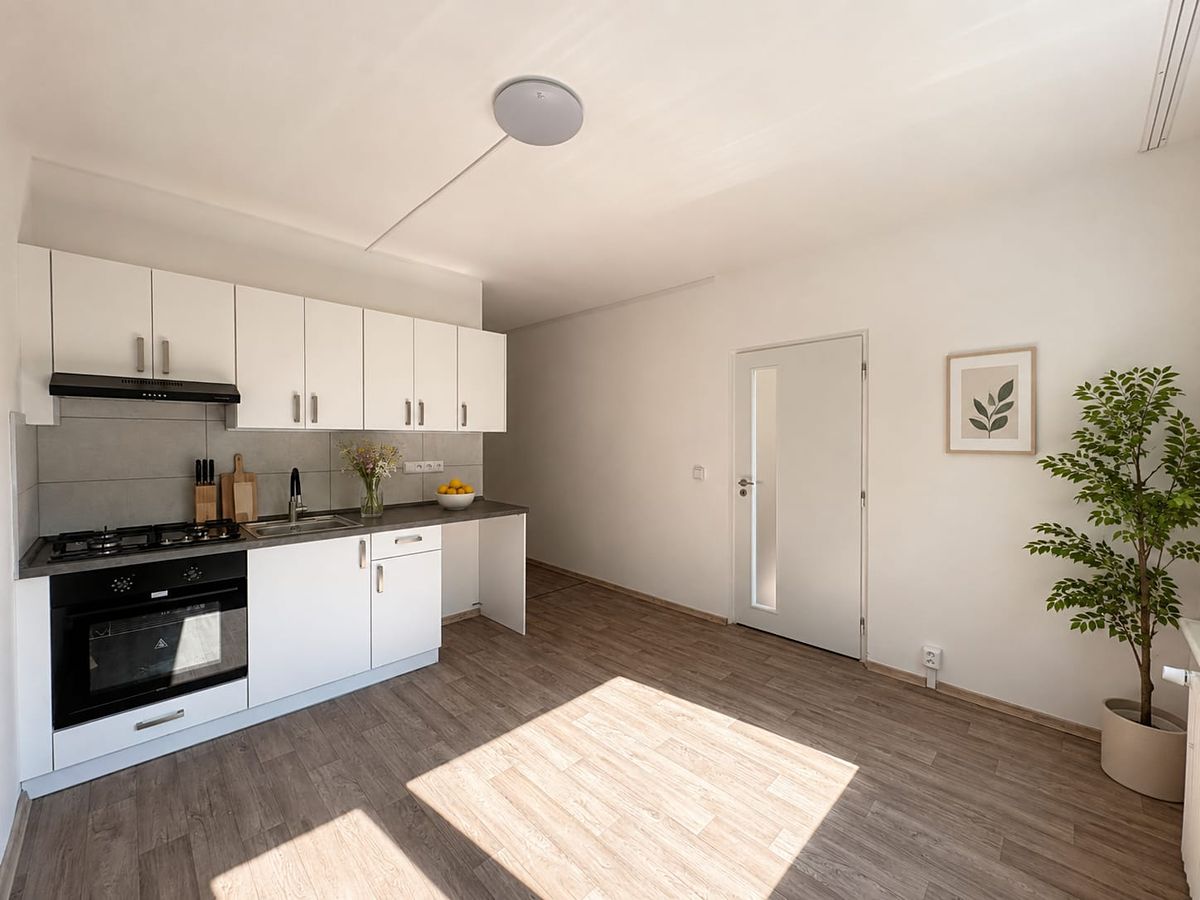 Pronájem bytu 1+1 39 m² – fotografie 2
