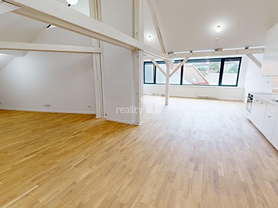Pronájem bytu 2+kk 151 m²