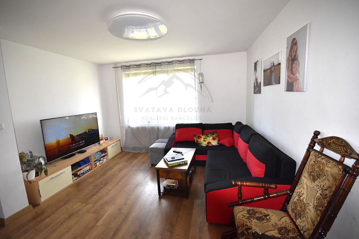 Prodej rodinného domu 100 m², pozemek 2700 m² – fotografie 4