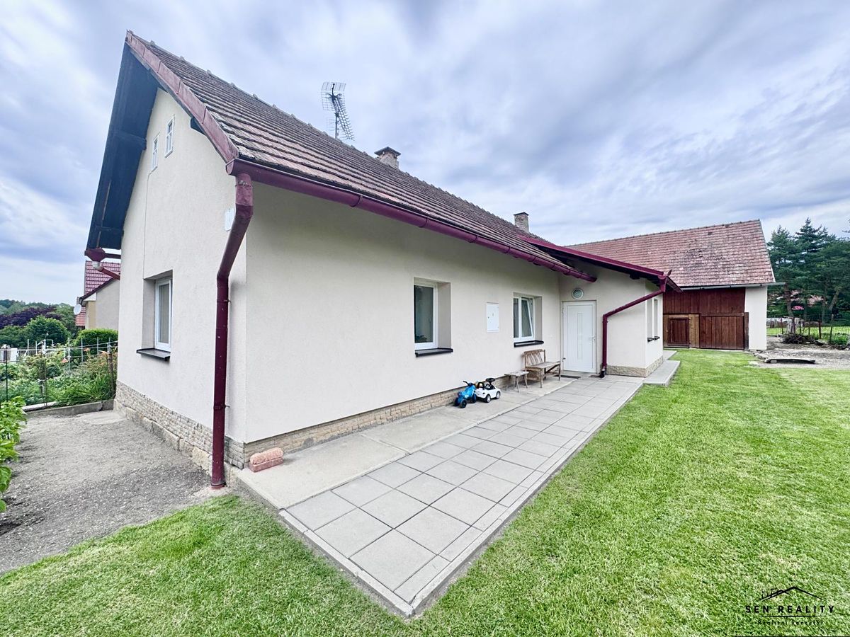 Prodej rodinného domu 92 m², pozemek 582 m² – fotografie 4