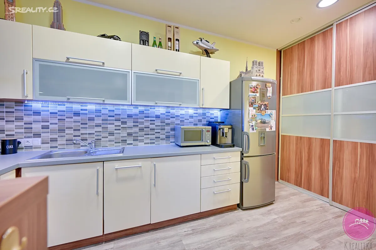 Prodej bytu 2+kk 85 m² – pohled 3