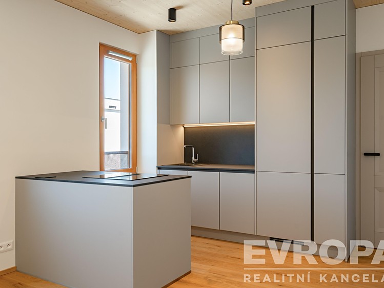 Prodej bytu 4+kk, 86 m² (5 z 25)