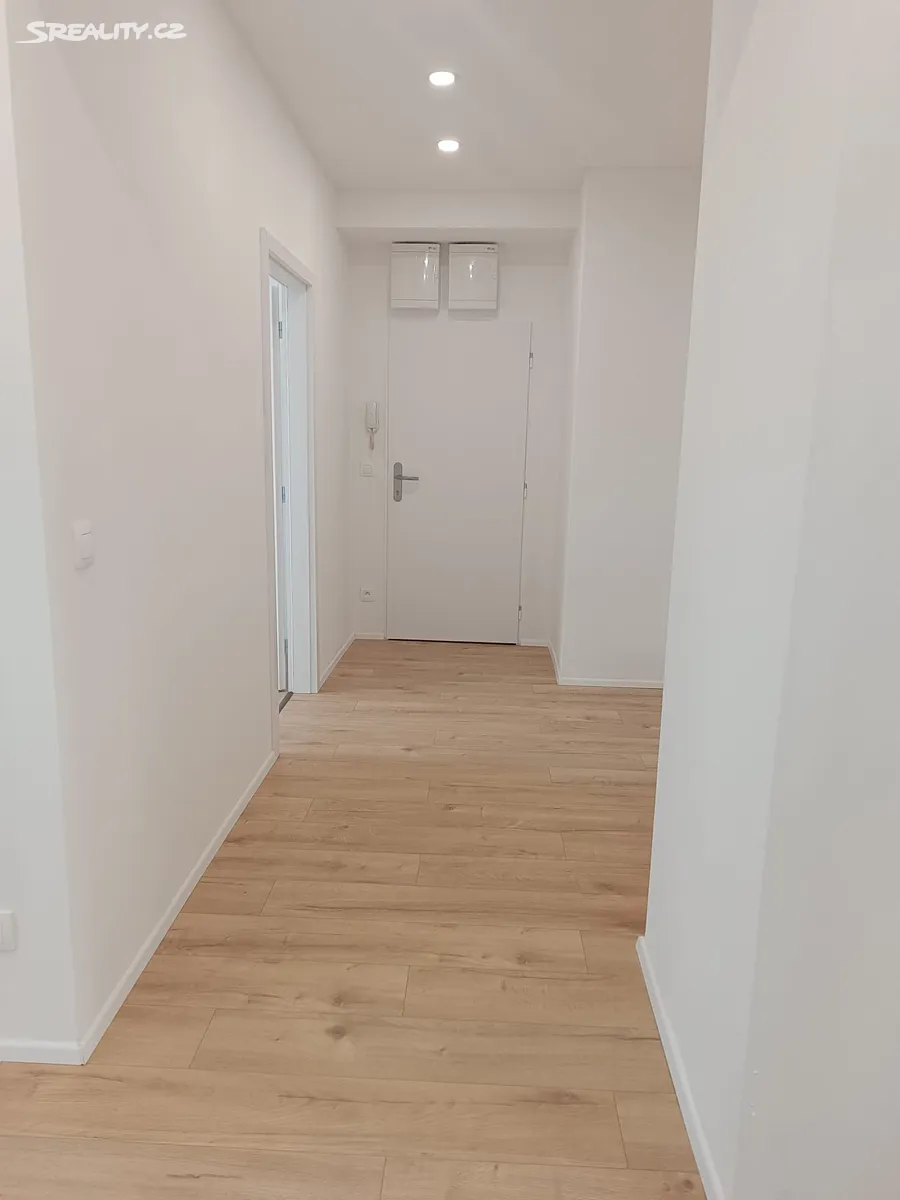 Prodej bytu 4+kk 65 m² - Widok 2