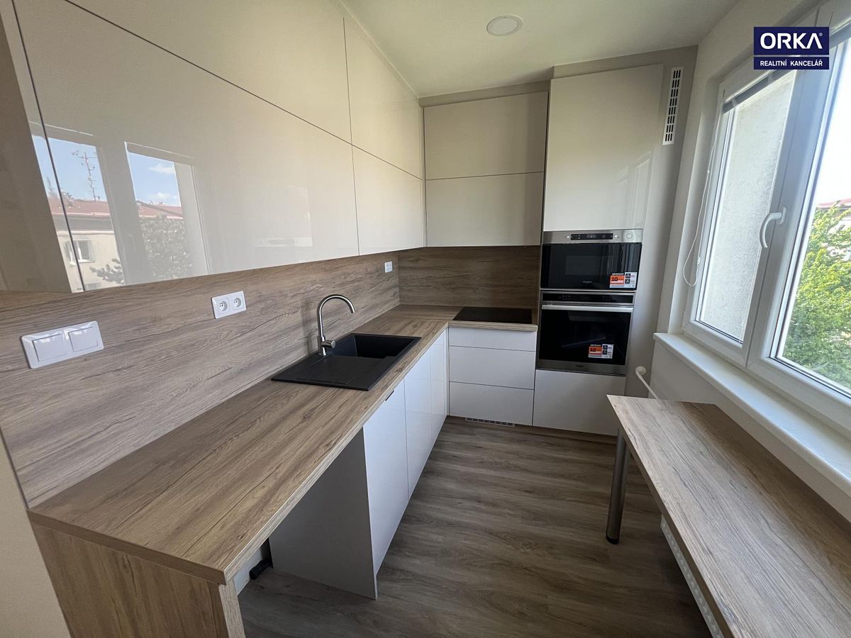 Pronájem bytu 2+1 53 m²