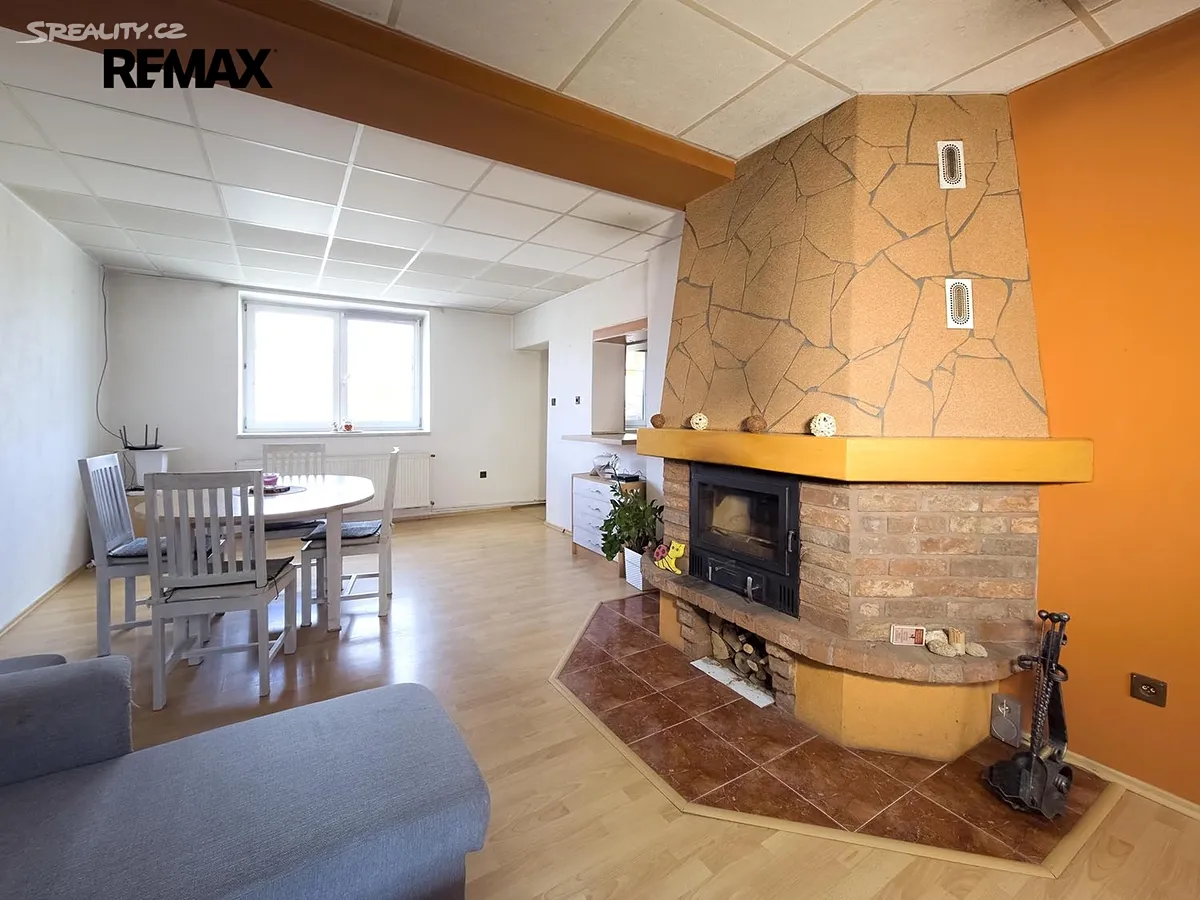 Prodej rodinného domu 184 m², pozemek 343 m² – pohled 5