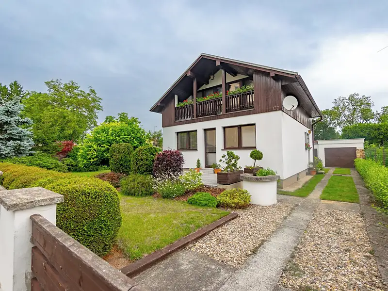Prodej rodinného domu 151 m², pozemek 595 m², Křesín – náhled fotky 3