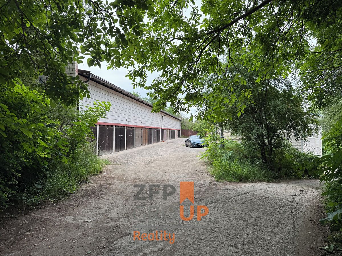 Prodej garáže 18 m² – fotografie 2