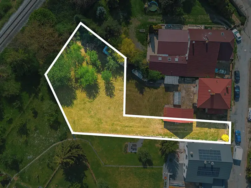 Prodej stavebního pozemku 1085 m², Úhřetice – náhled fotky 2