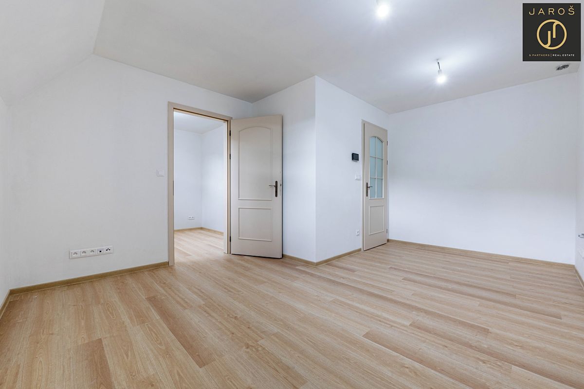 Prodej bytu 2+kk 34 m² – fotografie 2