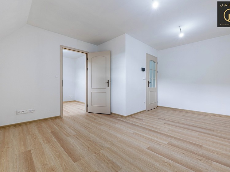 Квартира 2+kk на продаж, 34 м² (2 з 17)