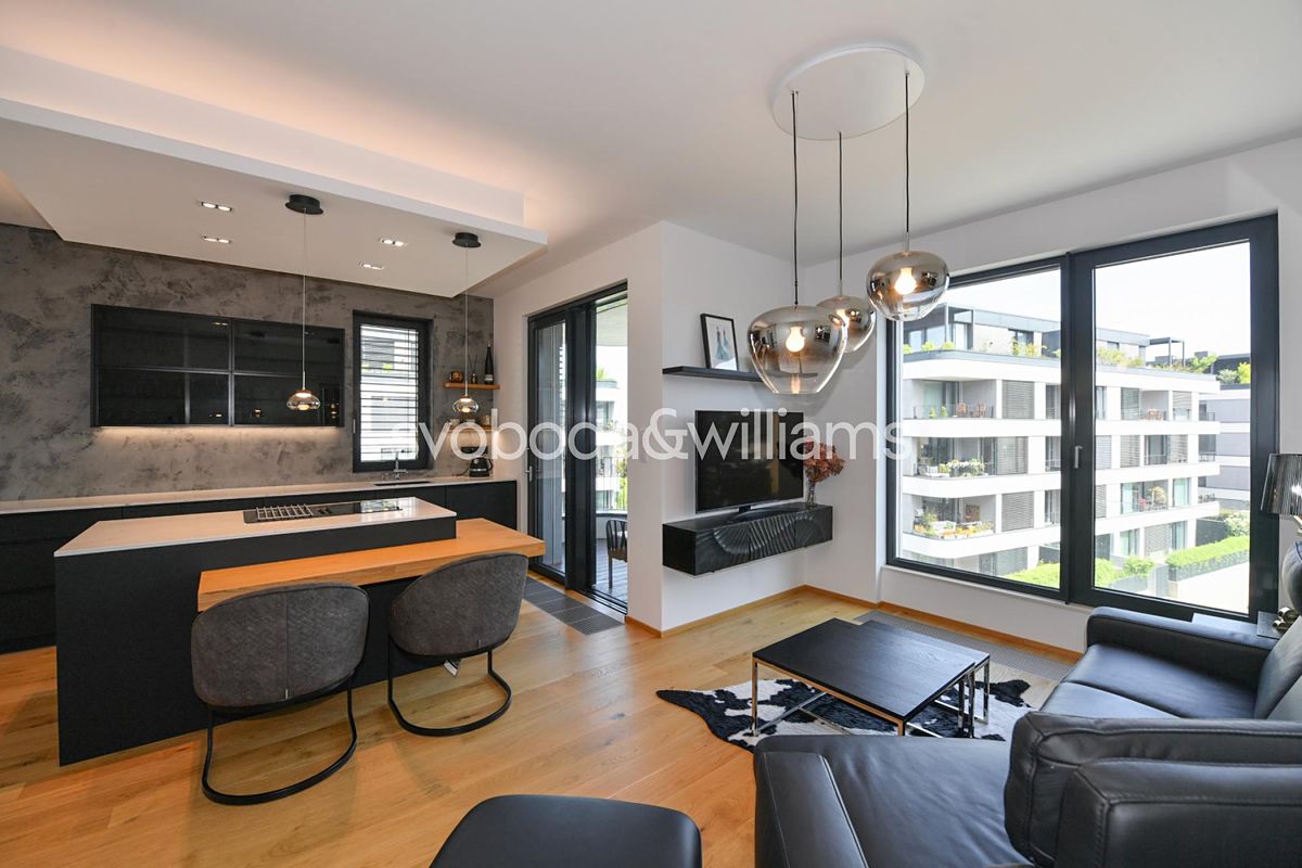 Pronájem bytu 2+kk 60 m²