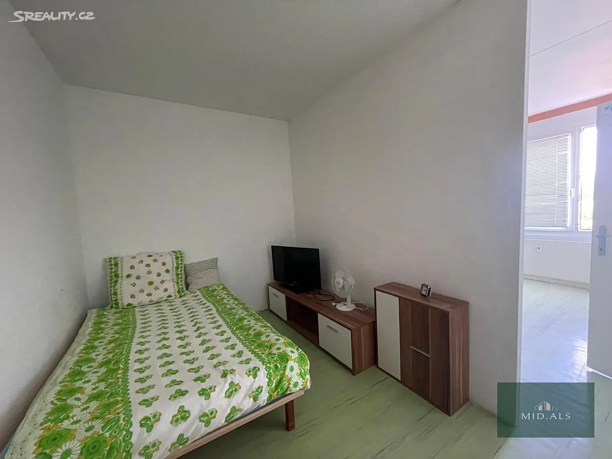 Pronájem bytu 1+1 39 m² - Widok 5