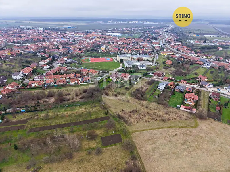 Prodej pozemku 393 m², Kunovice – náhled fotky 1