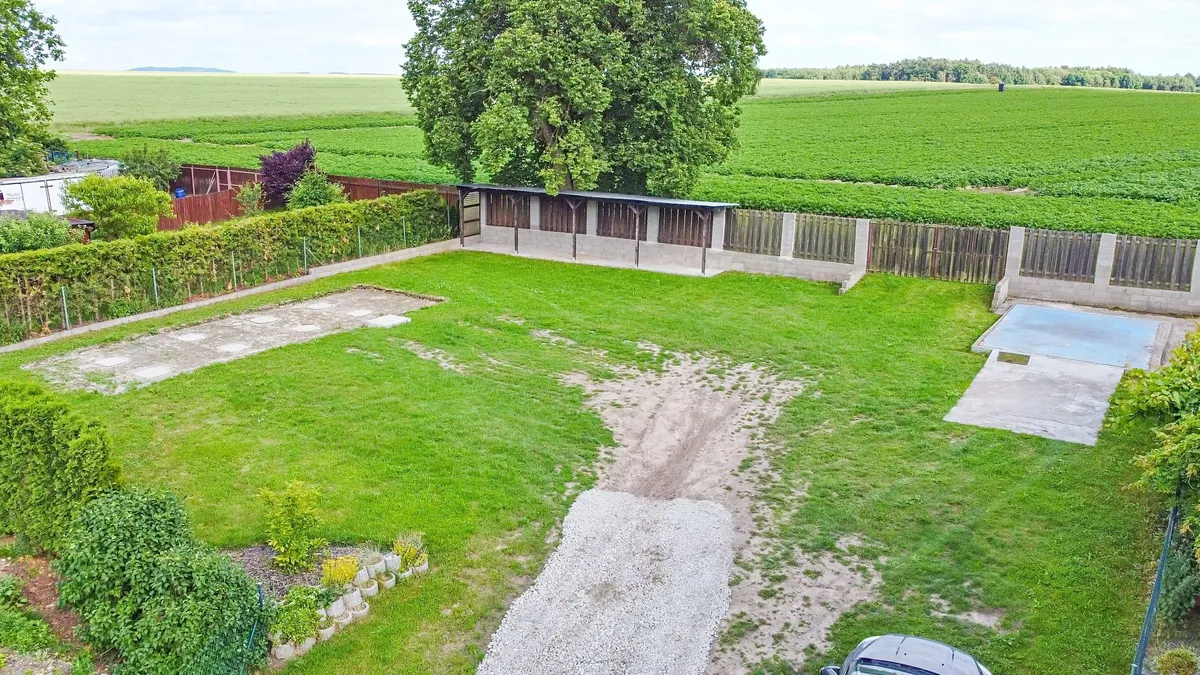 Prodej stavebního pozemku 1209 m²