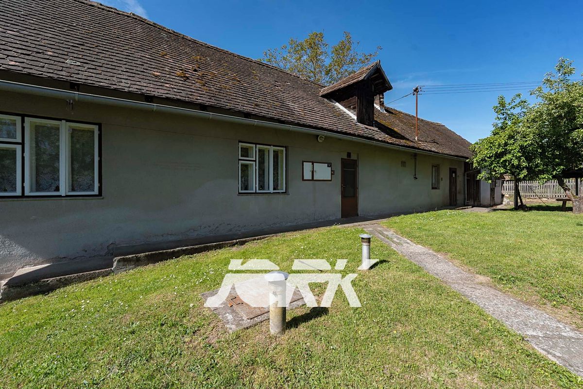 Prodej rodinného domu 80 m², pozemek 1100 m² – fotografie 3