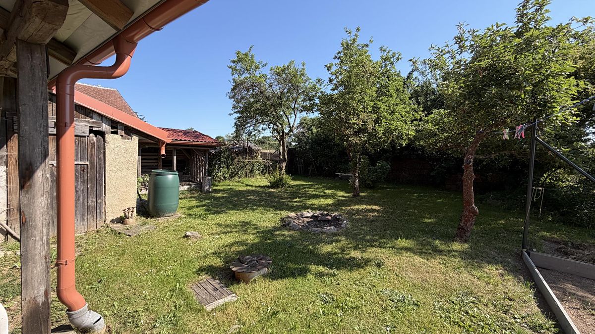 Prodej rodinného domu 247 m², pozemek 654 m² – fotografie 5