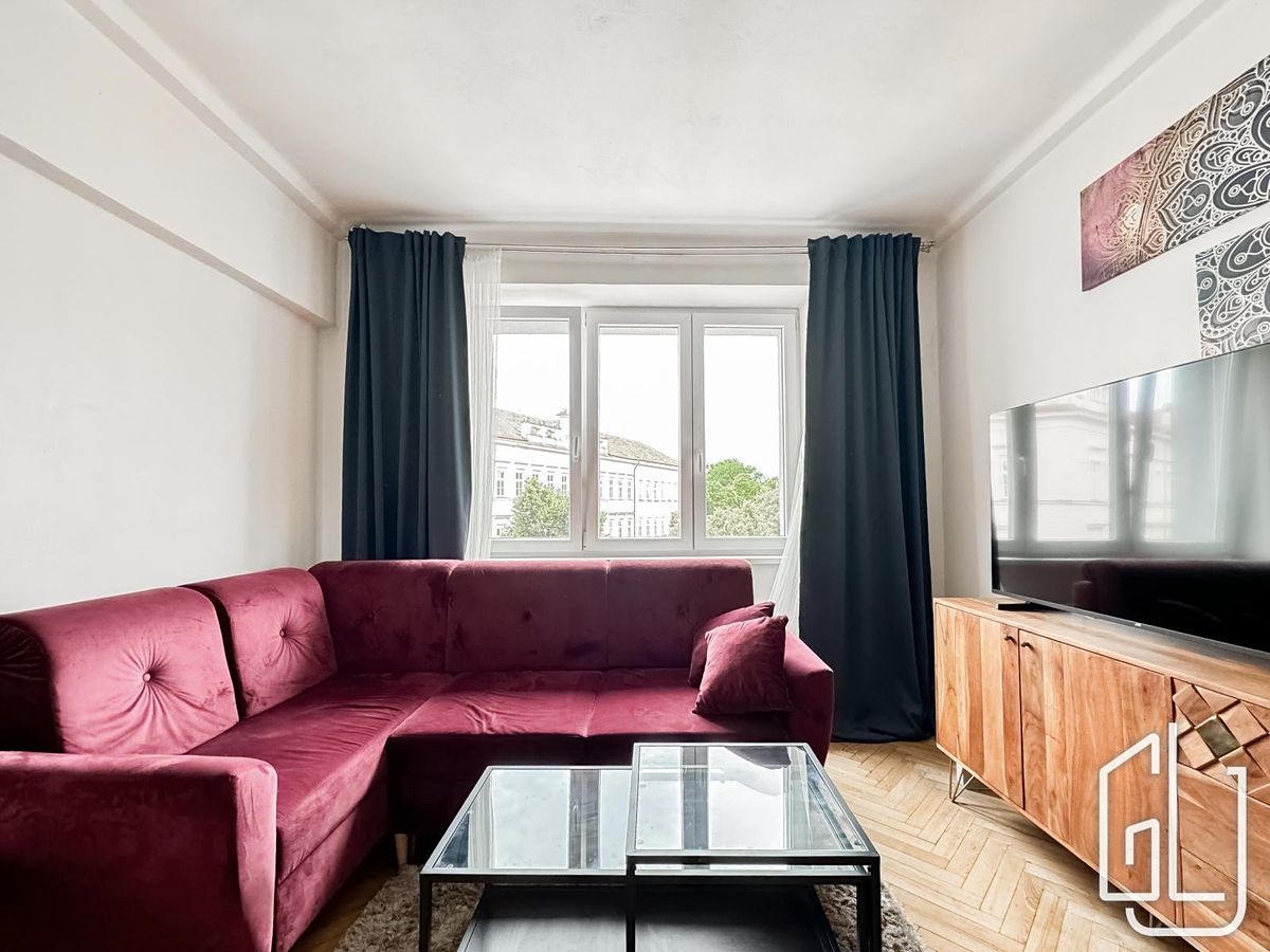Pronájem bytu 2+kk 40 m²
