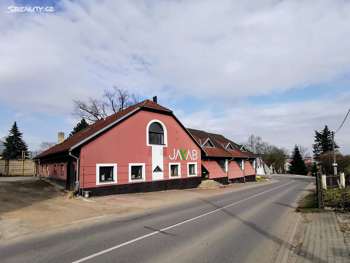 Prodej výrobní haly, prostoru 796 m², Jihlava