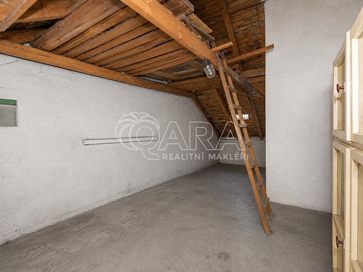 Prodej domu, 200 m² (35 z 36)