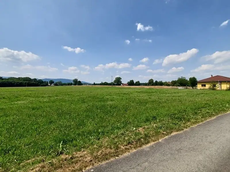 Prodej pole 7527 m², Ropice – náhled fotky 2