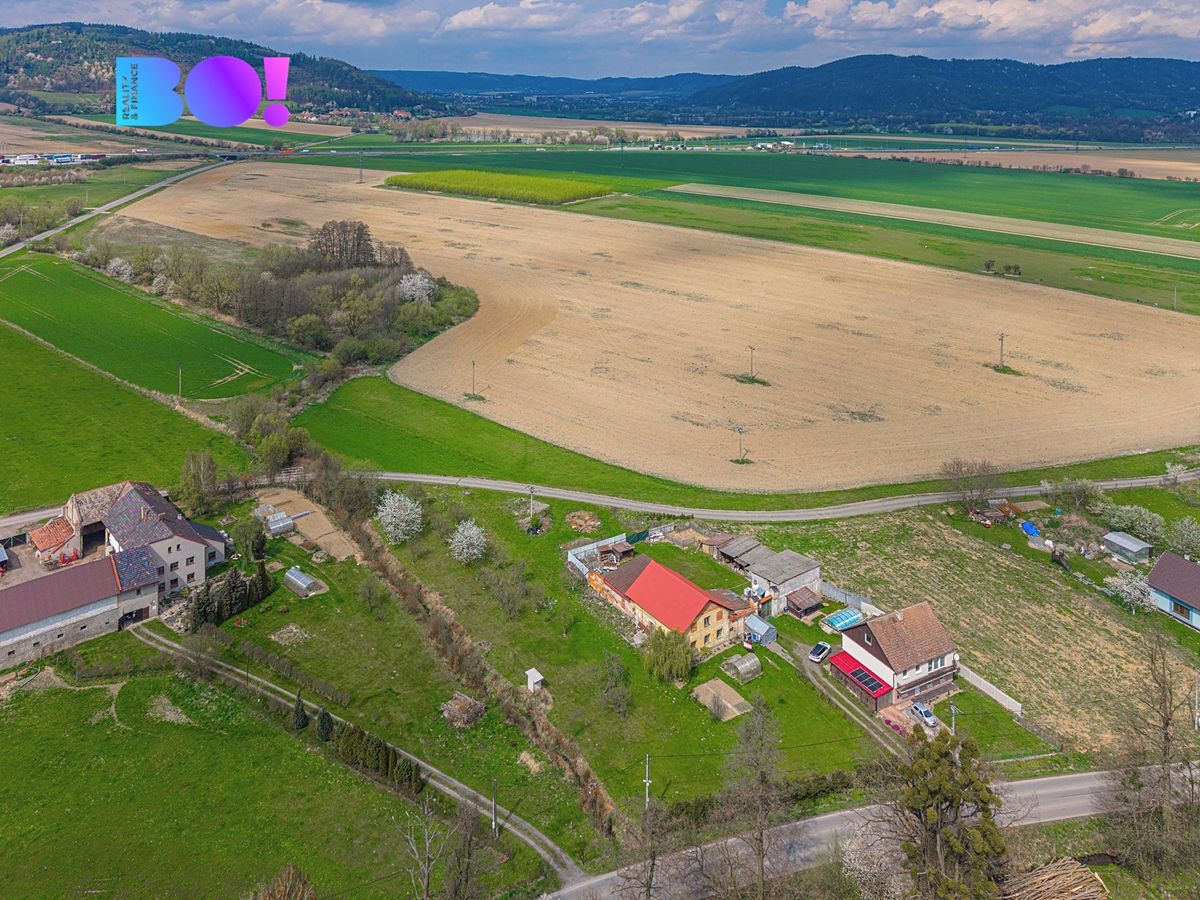 Prodej stavebního pozemku 3800 m² – fotografie 2