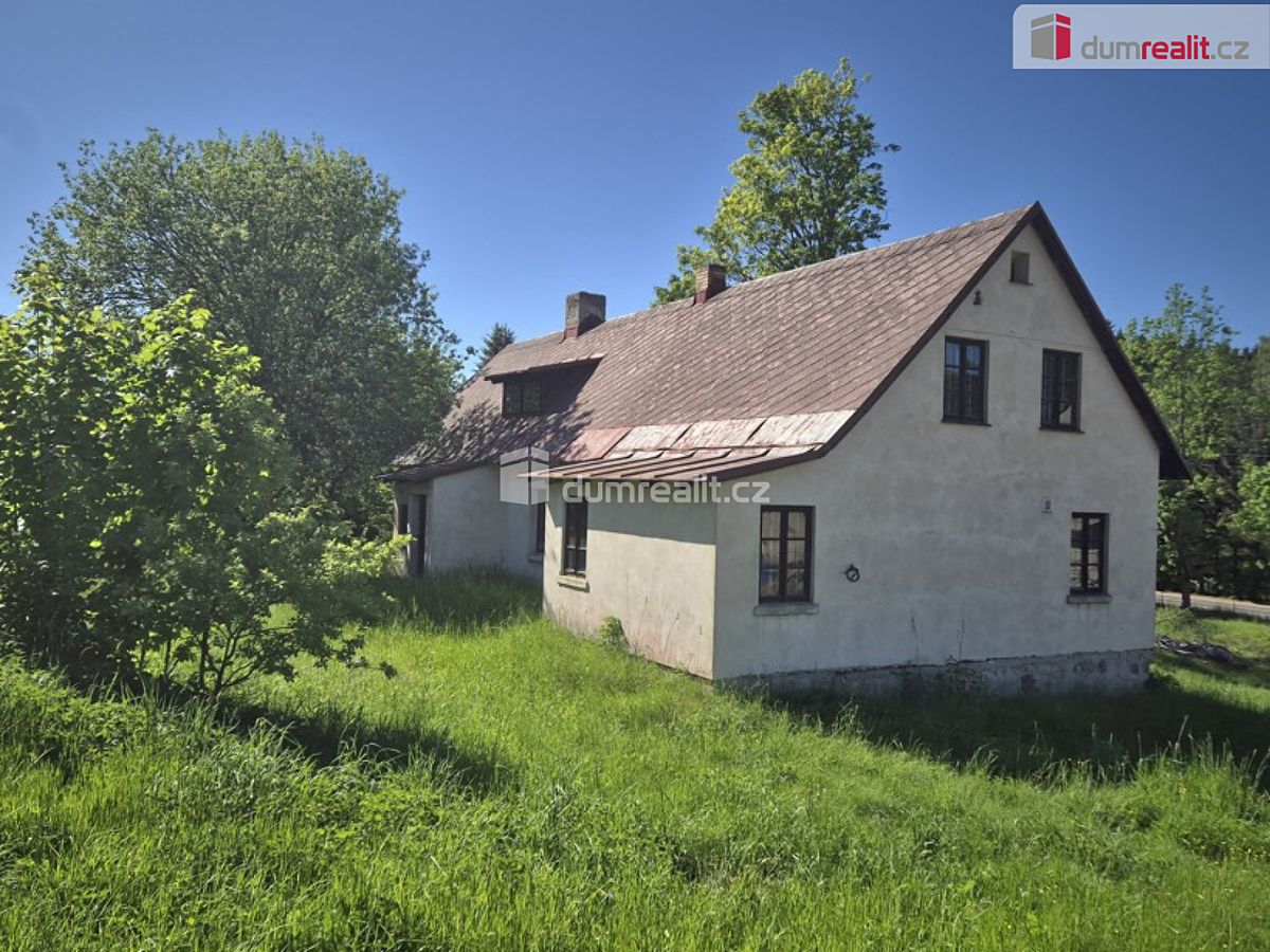 Prodej rodinného domu 214 m², pozemek 948 m² – fotografie 5