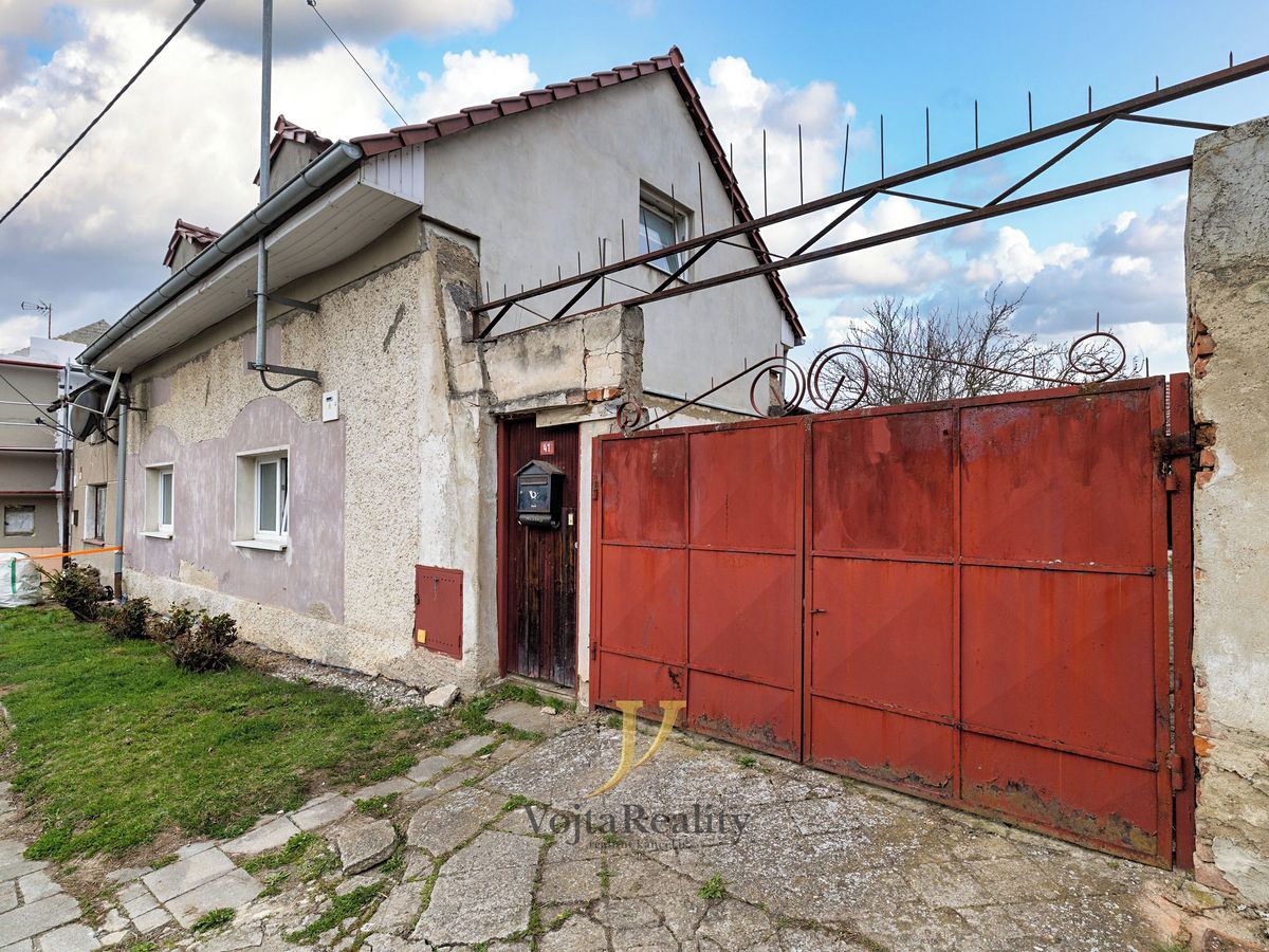 Prodej rodinného domu 117 m², pozemek 282 m² – fotografie 3