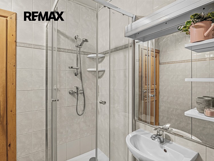 Prodej komerčního prostoru, 264 m² (9 z 17)