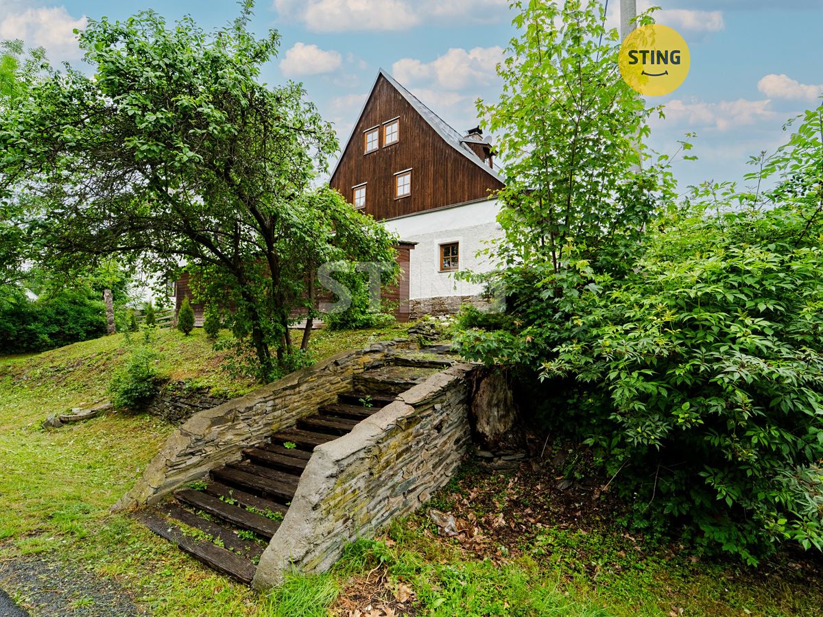 Prodej komerční nemovitosti 480 m²