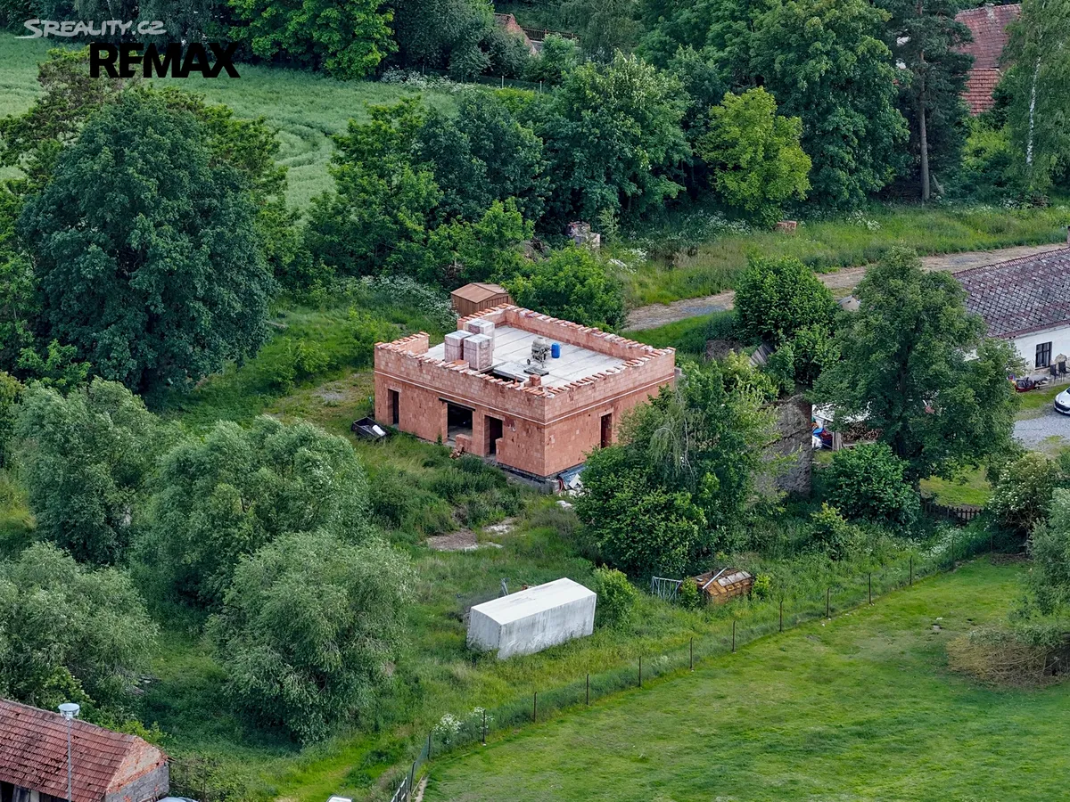 Prodej rodinného domu 208 m², pozemek 2688 m², Barchovice