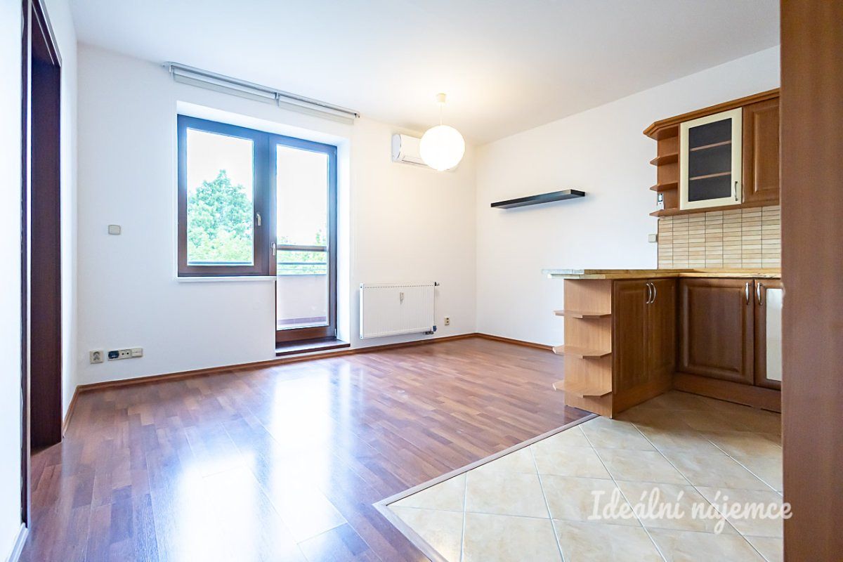 Pronájem bytu 2+kk 55 m²
