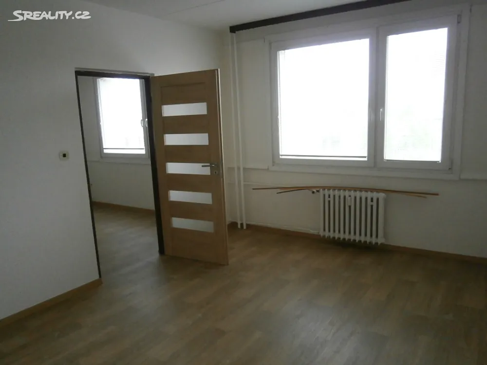 Pronájem bytu 1+1 38 m² – pohled 4
