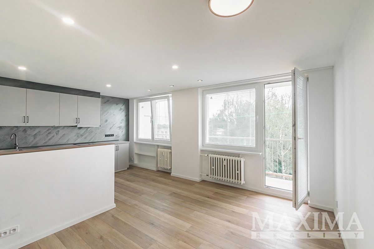 Pronájem bytu 3+kk 54 m²