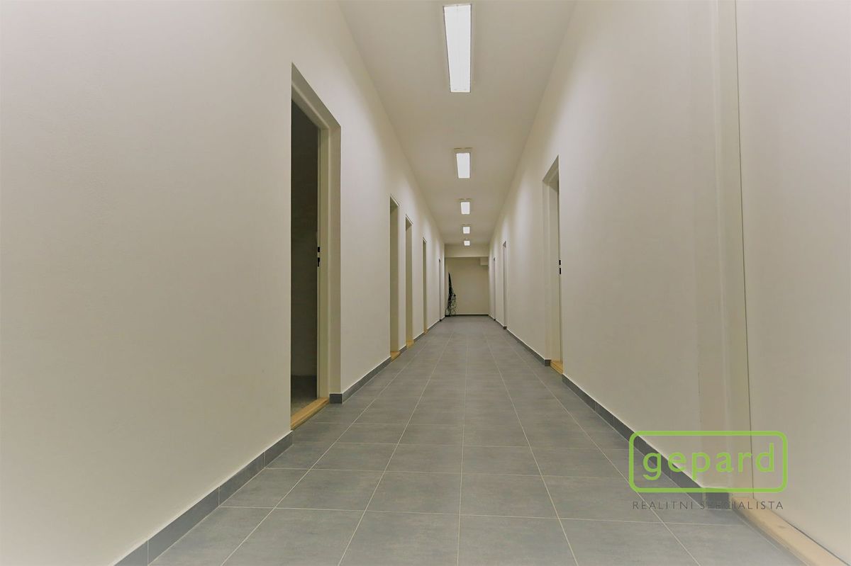Pronájem kanceláře 11 m² – fotografie 5