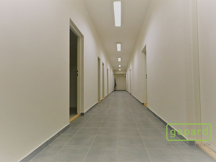 Gewerbefläche zur Miete, 11 m² (5 von 7)