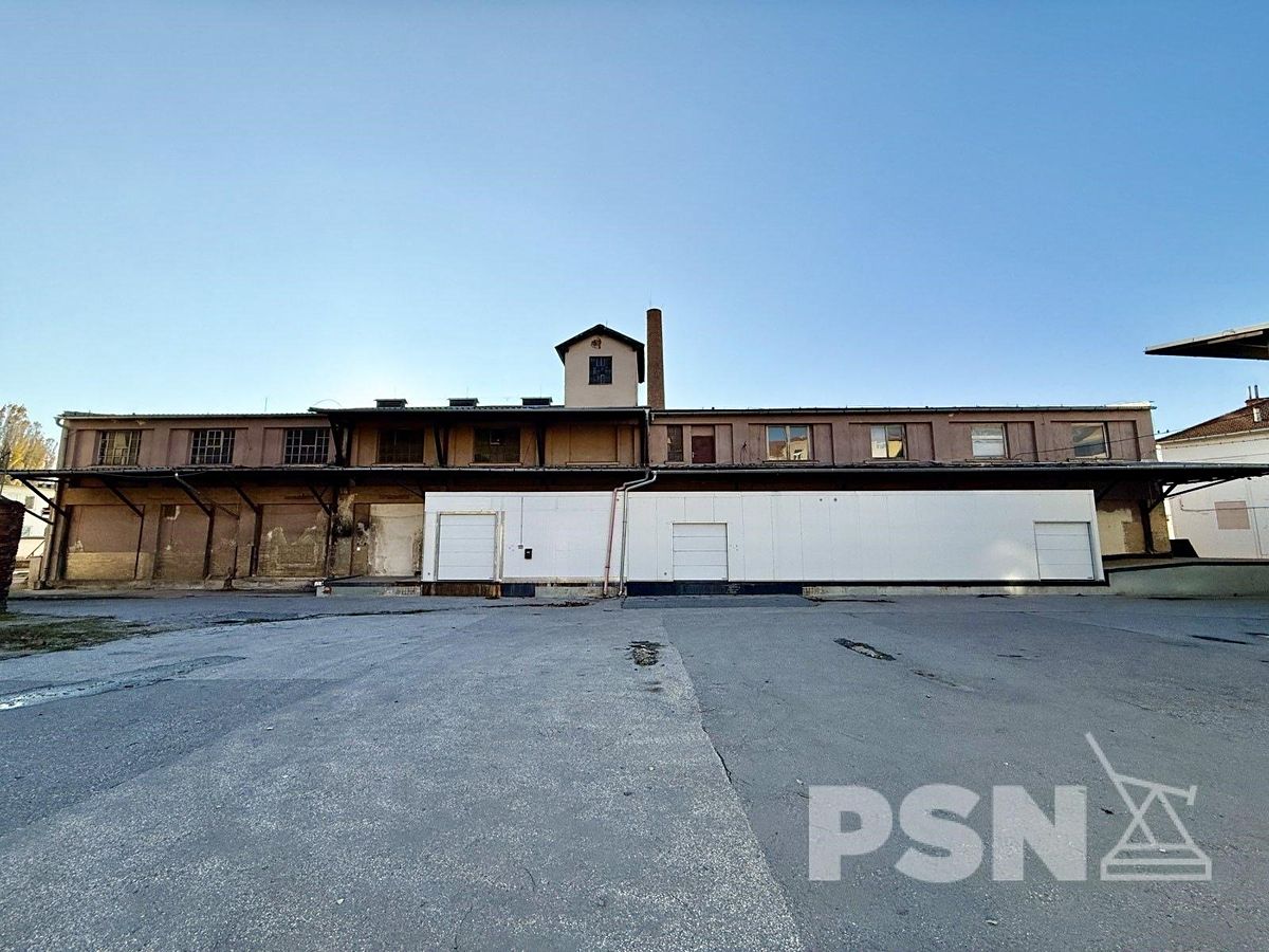 Pronájem výrobní haly, prostoru 949 m² – fotografie 2