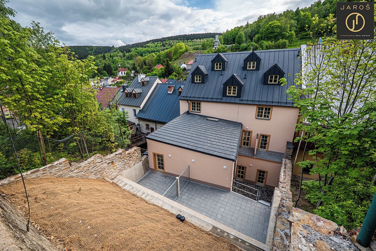 Prodej bytu 2+kk 62 m²