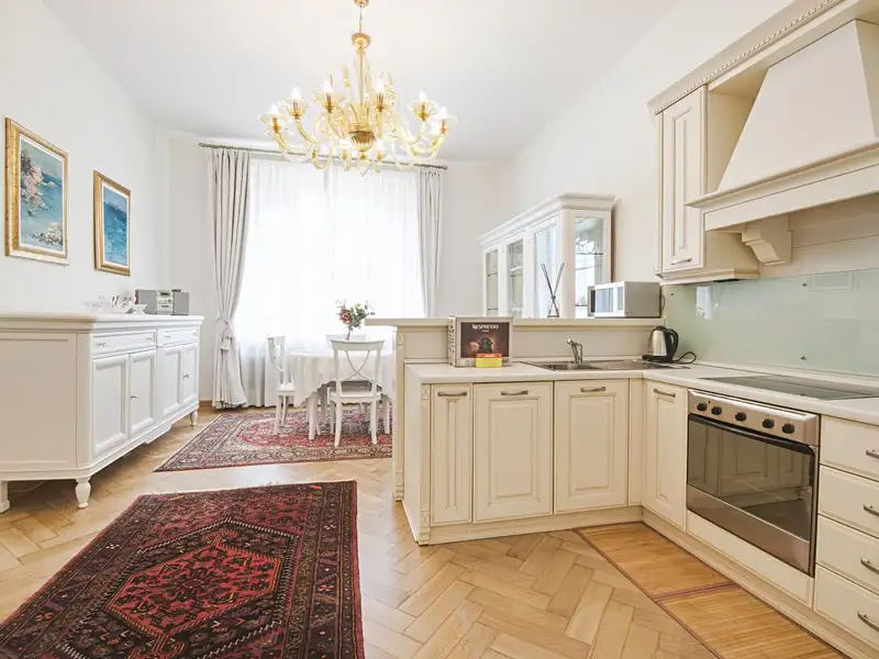 Pronájem bytu 3+kk 79 m², Praha – náhled fotky 1