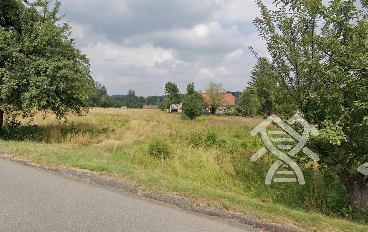 Prodej stavebního pozemku 1610 m²