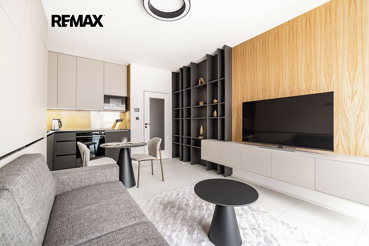Pronájem bytu 1+kk 27 m²