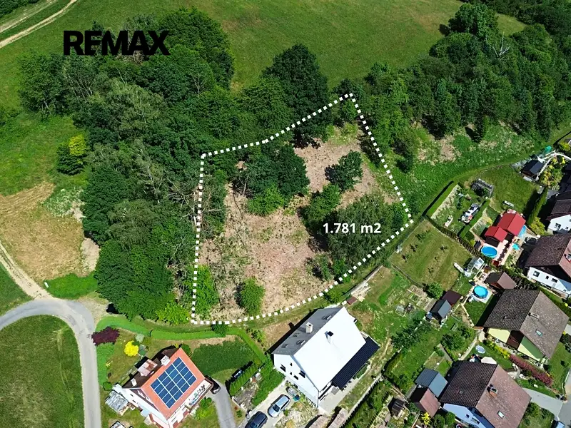 Prodej stavebního pozemku 1781 m², Hošťálková – náhled fotky 1