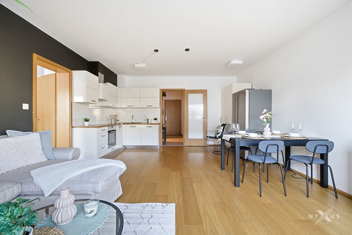 Pronájem bytu 2+kk 61 m²