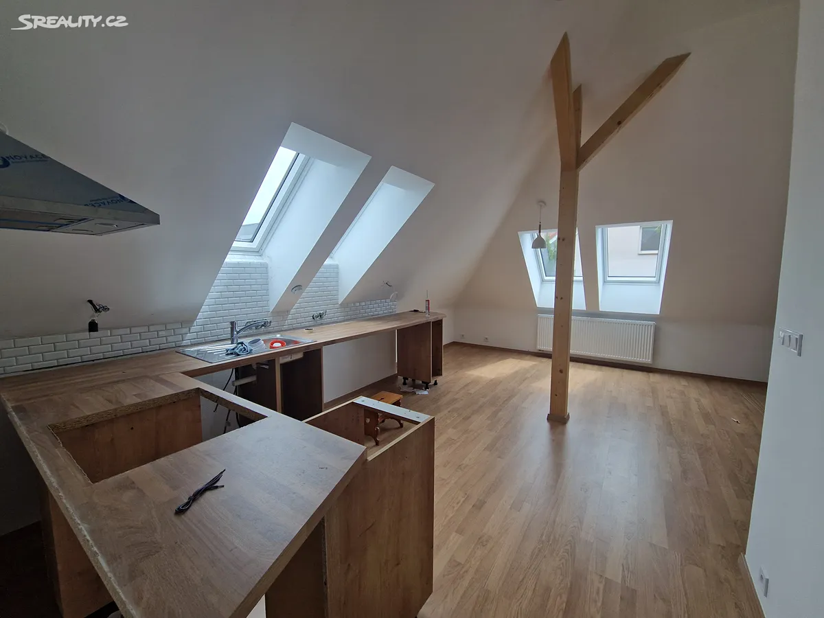 Pronájem bytu 2+kk 68 m², Olomouc