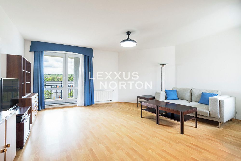 Pronájem bytu 3+kk 85 m²