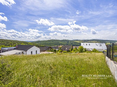 Prodej  stavebního pozemku 1 037 m²