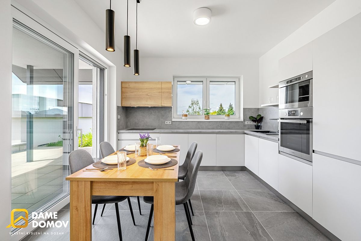 Prodej rodinného domu 132 m², pozemek 801 m² – fotografie 4