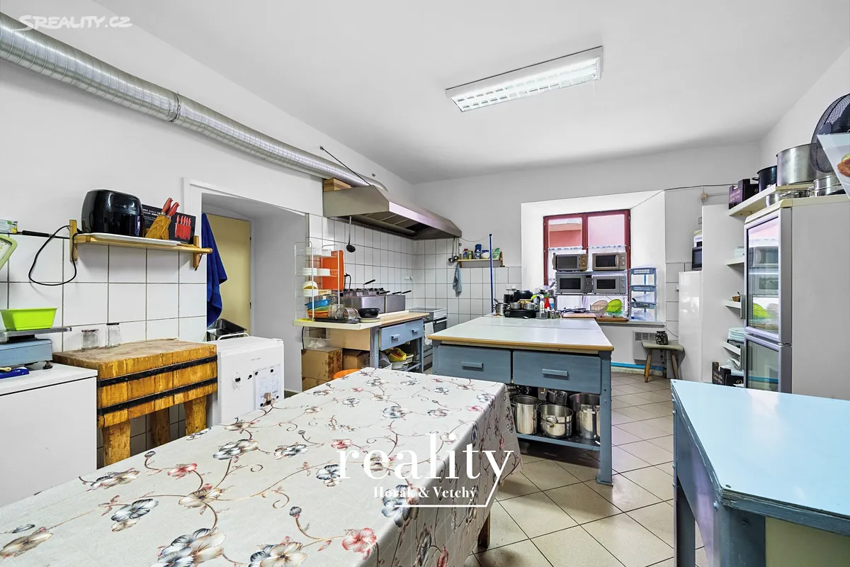 Pronájem obchodního prostoru 115 m² – pohled 6