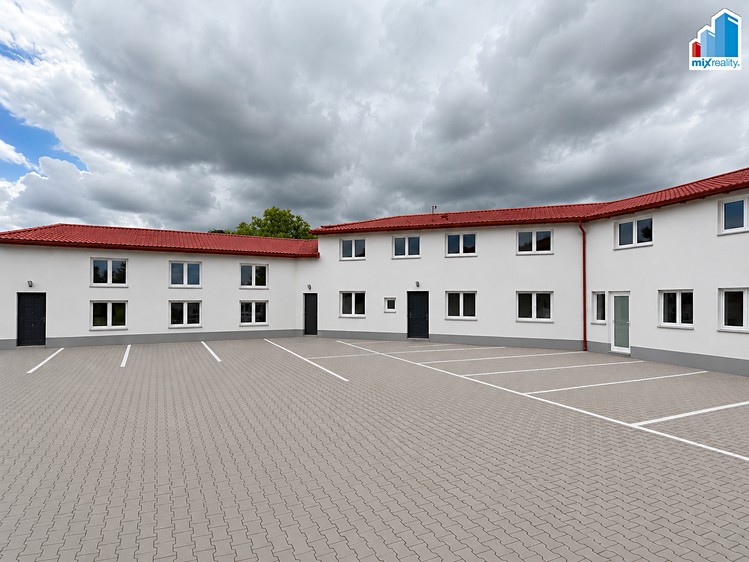 Prodej bytu 2+kk, 83 m² (2 z 26)