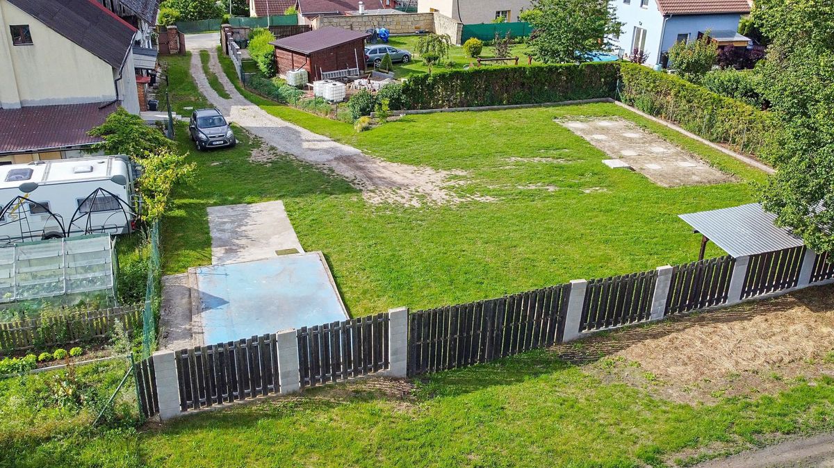 Prodej stavebního pozemku 1209 m² – fotografie 5